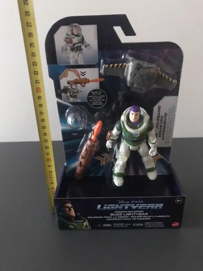 Figurine buzz l’éclair équipé pour la mission mattel neuf