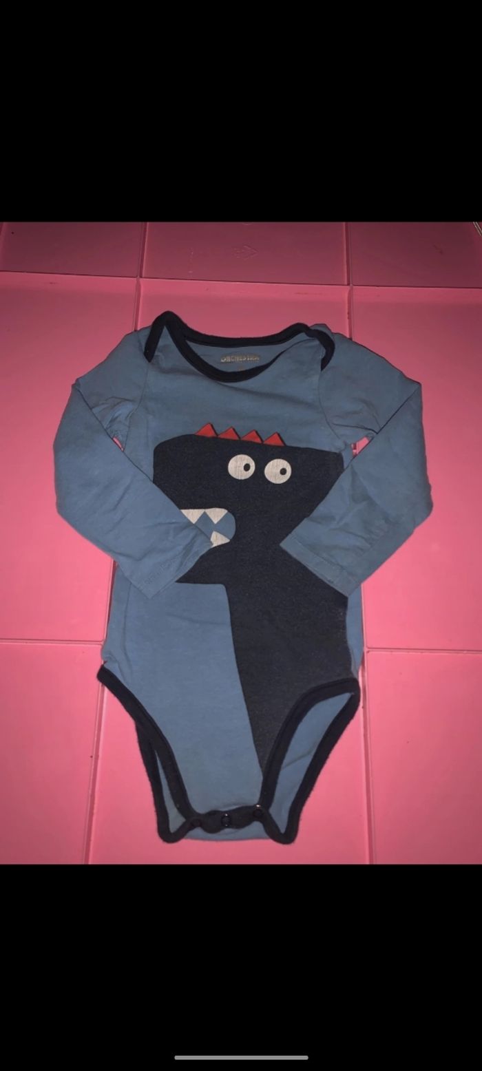 👣 bodies bébé 👣 - photo numéro 2
