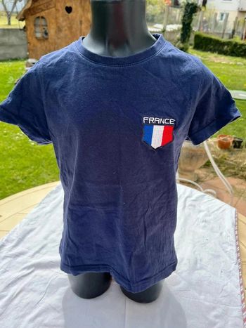 T shirt France bleu marine Kiabi taille 6 ans
