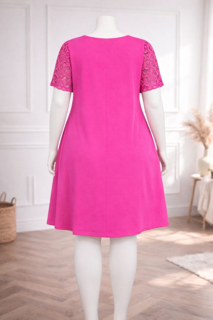 Robe rayonnante éclat fushia aux manches dentelle Femme Taille 54 marque Asos 💍 - photo numéro 6
