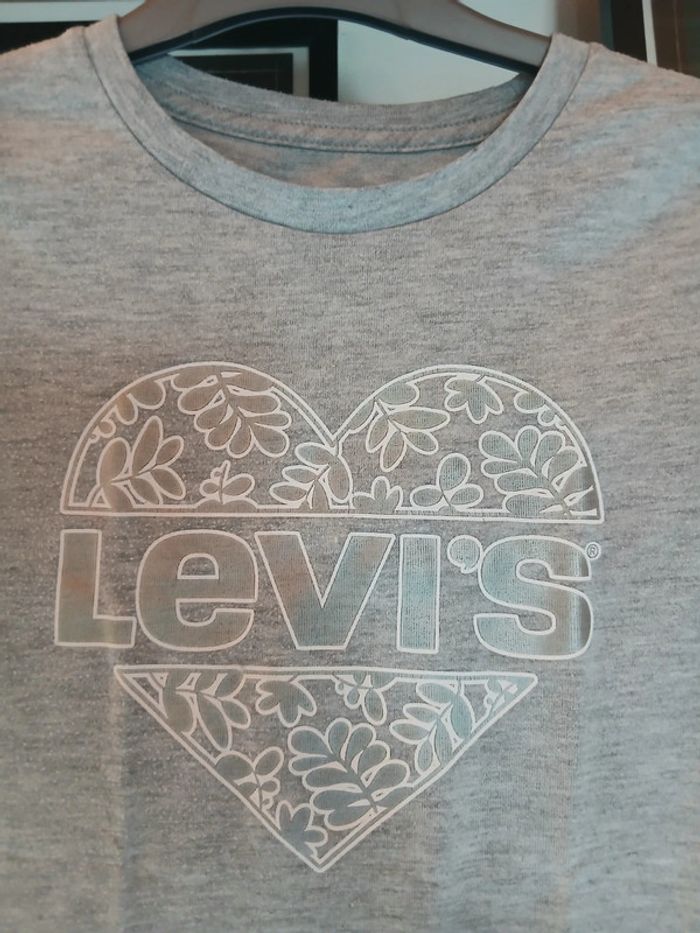 Haut levi's 12 ans 👧 - photo numéro 2