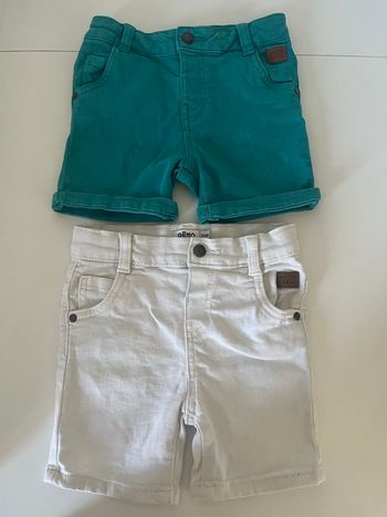 Lot 2 shorts en jean taille 24 mois gemo