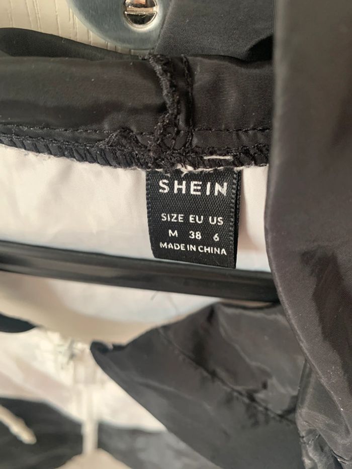 Veste coupe-vent taille M - photo numéro 2