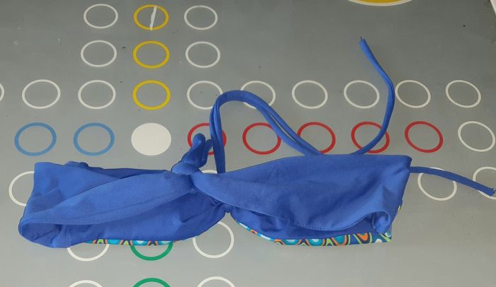 Maillot de bain fille Taille 10 ans - photo numéro 3