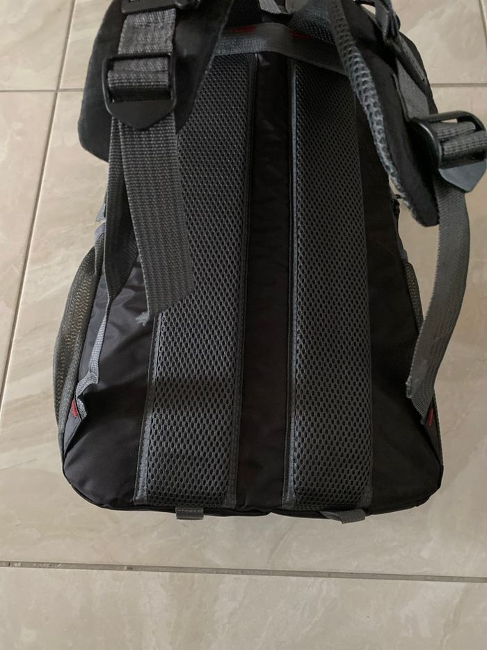 Sac de randonnée 40L neuf - photo numéro 5