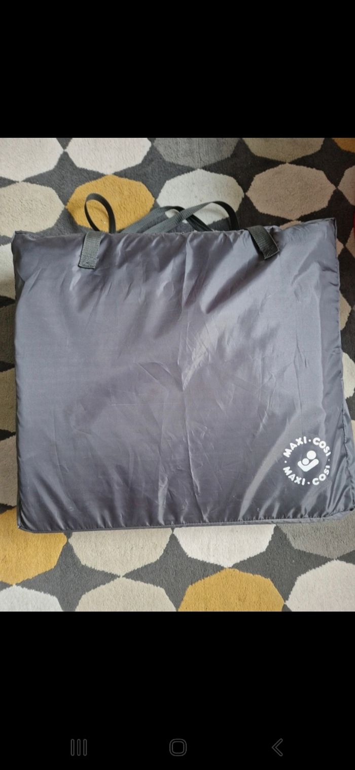 Lit parapluie maxi cosi iris