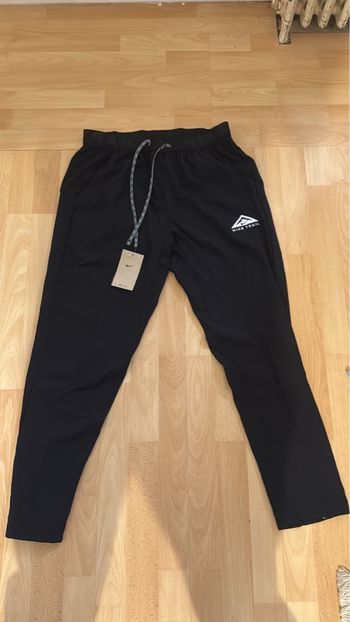 Bas Nike trail 