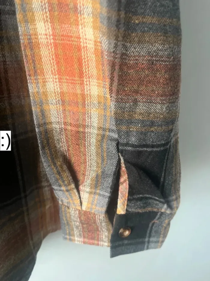Chemise à carreau homme taille XL en très bon état porté une seule fois - photo numéro 4
