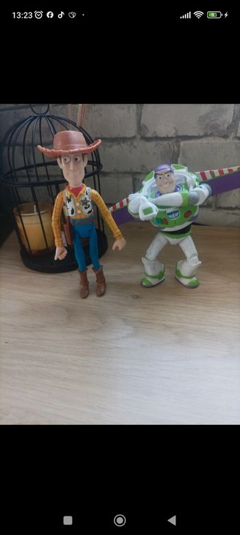 Toy story buzz et Woody 16 et 13 cm