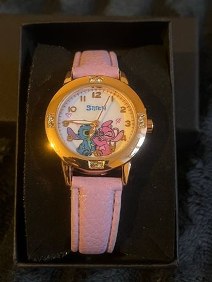 Montre stitch - photo numéro 2