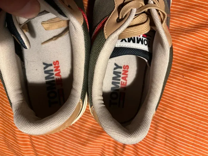 Basket Tommy Hilfiger officiel 2025 édition limité rare - photo numéro 5