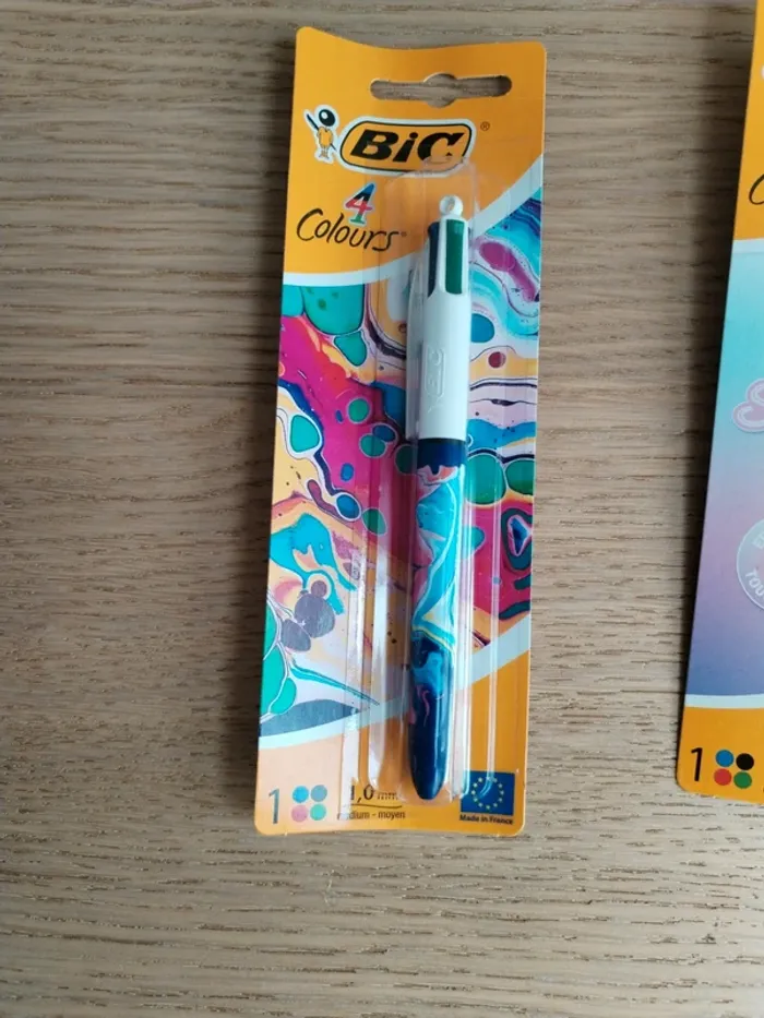 Stylo bic - photo numéro 2