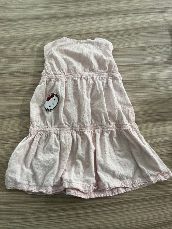 Robe hello kitty 23 mois