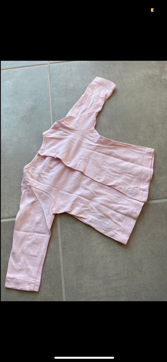 Tee shirt manches longues 6 mois - photo numéro 4