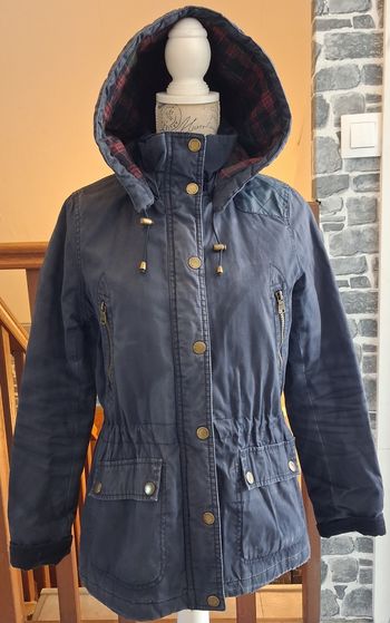 Parka à capuche zippée bleu marine