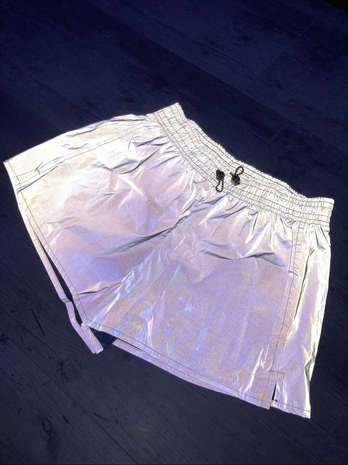 Short réfléchissant Bershka - photo numéro 7