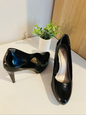 Escarpins 👠 femme Tamaris pointure 40 excellent état