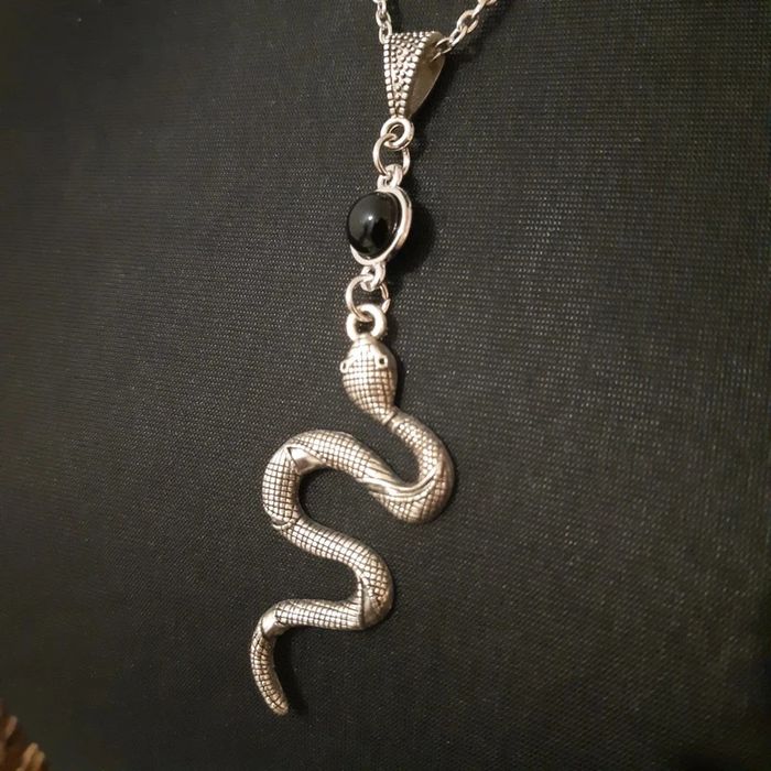 Collier fantaisie pendentif serpent - photo numéro 8