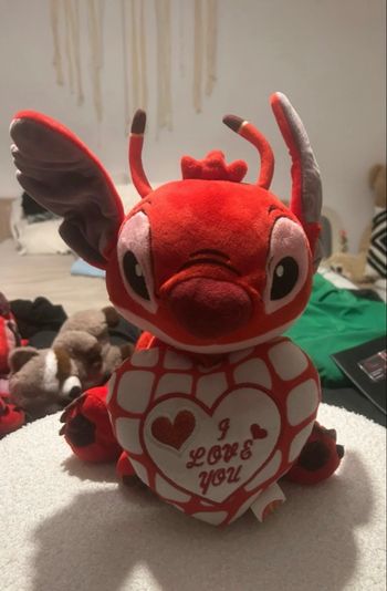 Peluche Disney stitch qui parle