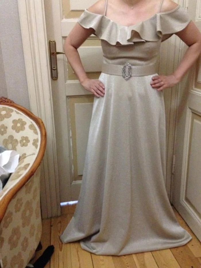 Robe de soiréeT36 T38 - photo numéro 3