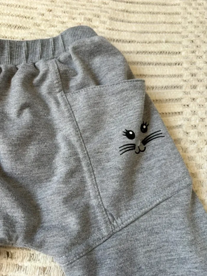 Pantalon de survêtement fille 23 mois - photo numéro 2