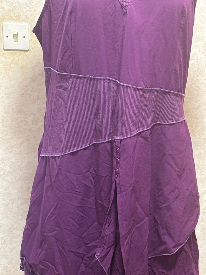 Robe violette taille 44 marque c.b fashion - photo numéro 2