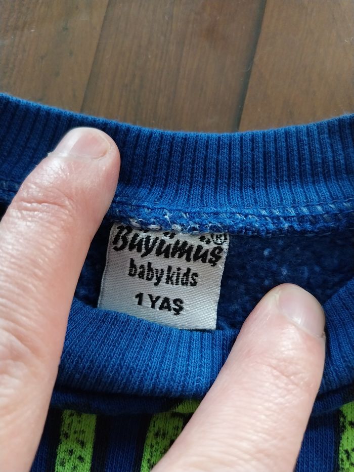 Pull bleu - photo numéro 2