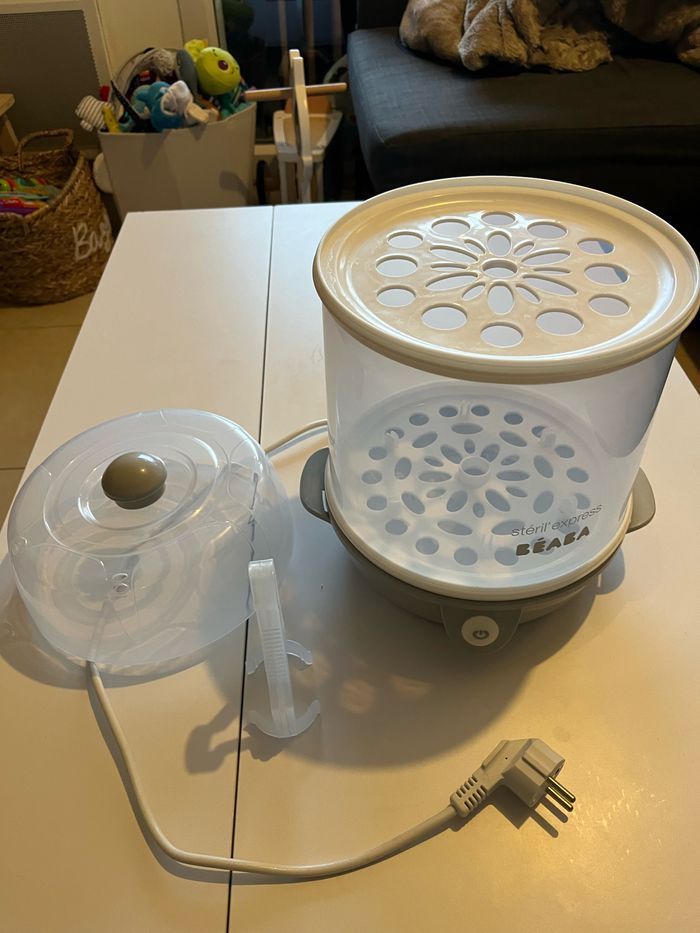 Stérilisateur Beaba en très bon état - photo numéro 2