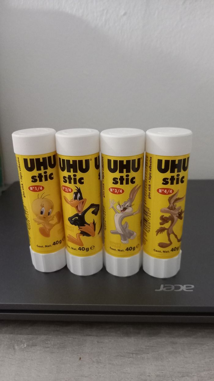 Colle "Looney Tunes Collector " UHU Stick