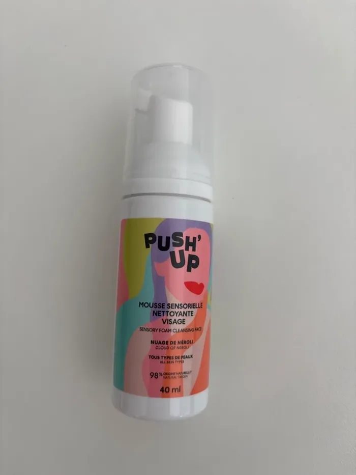 Mousse nettoyante visage Push’Up – 40 ml – neuve