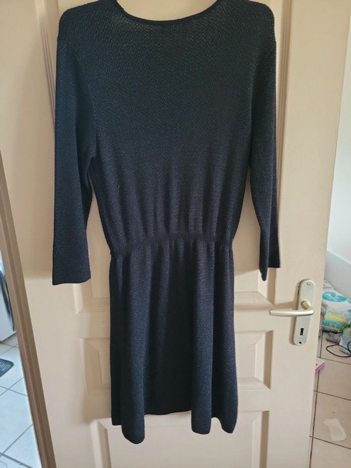 Robe noir - photo numéro 4