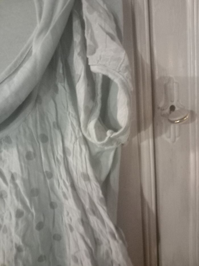 Tee-shirt à pois vert - photo numéro 5