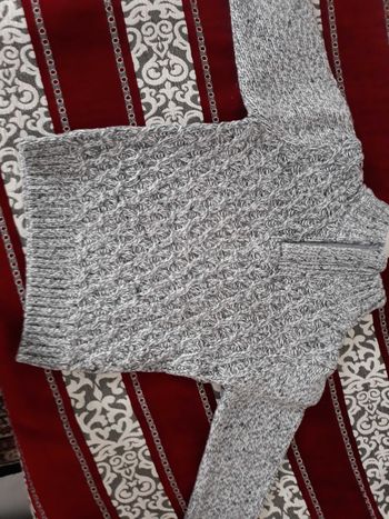 Pull camionneur taille 6 ans