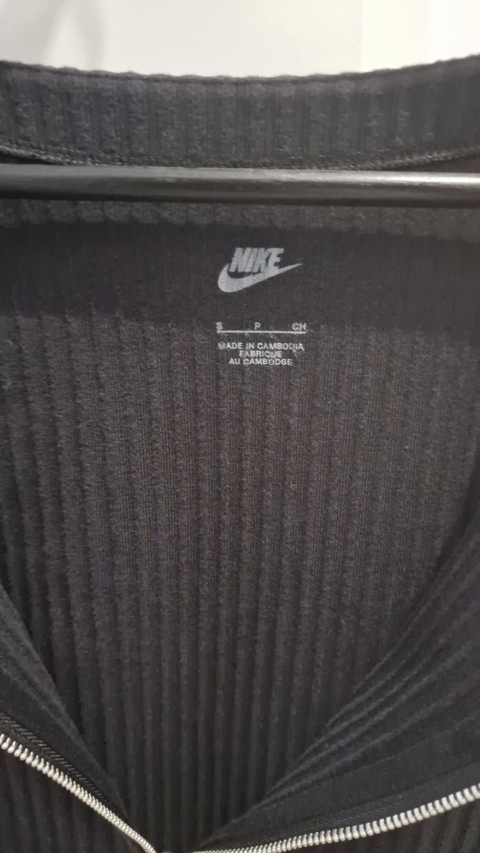 Cardigan femme Nike  taille S - photo numéro 4