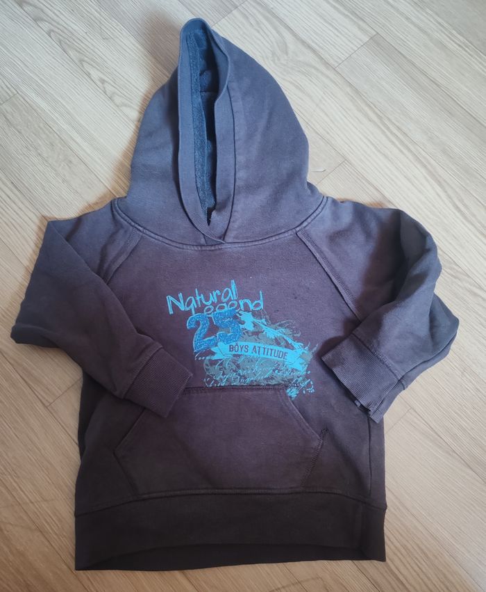 Pull a capuche