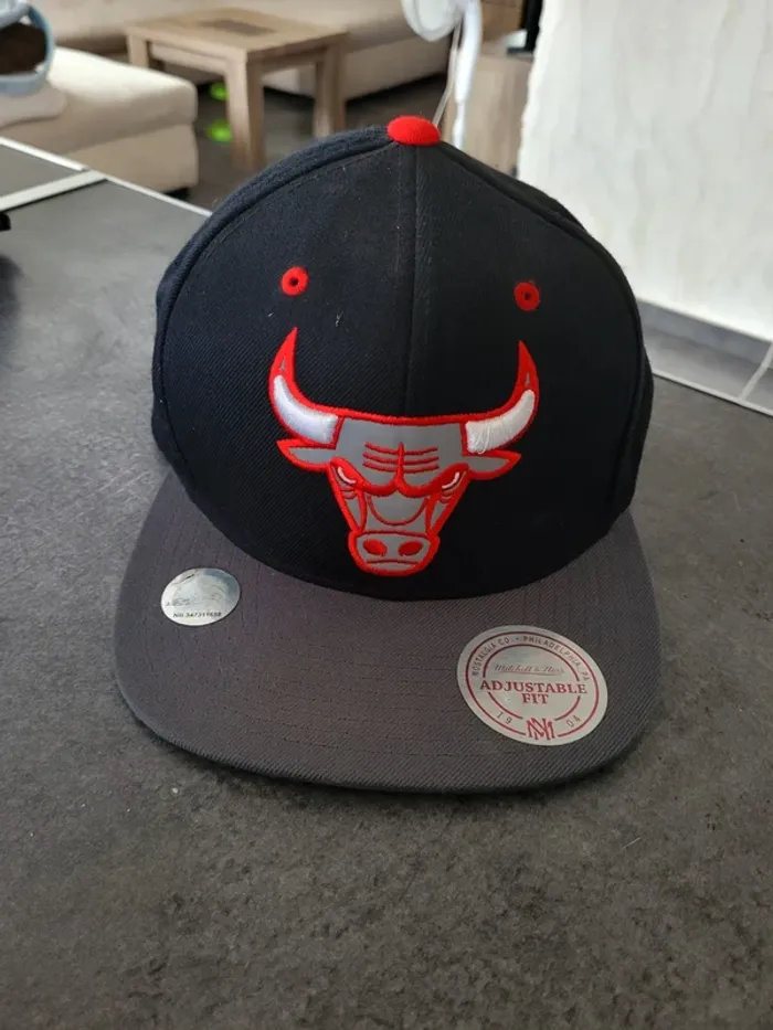 Casquette neuve mitchell & ness