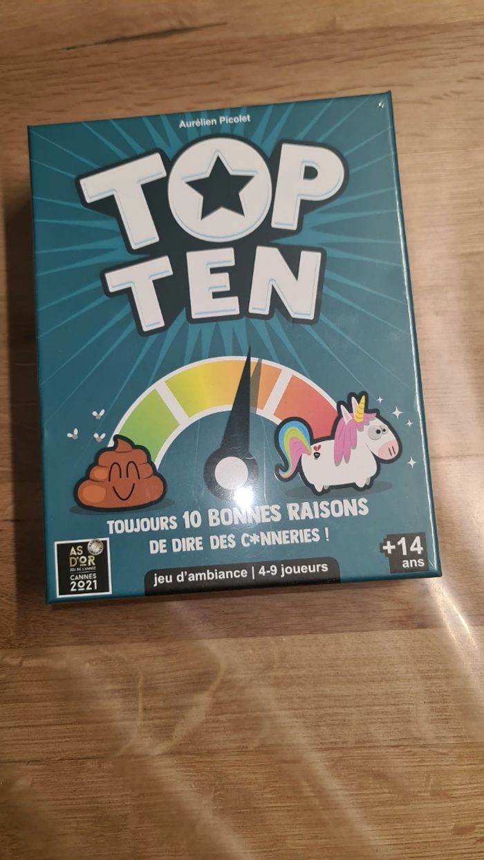 Neuf sous cellophane jeu de société Top Ten des éditions Cocktail Games