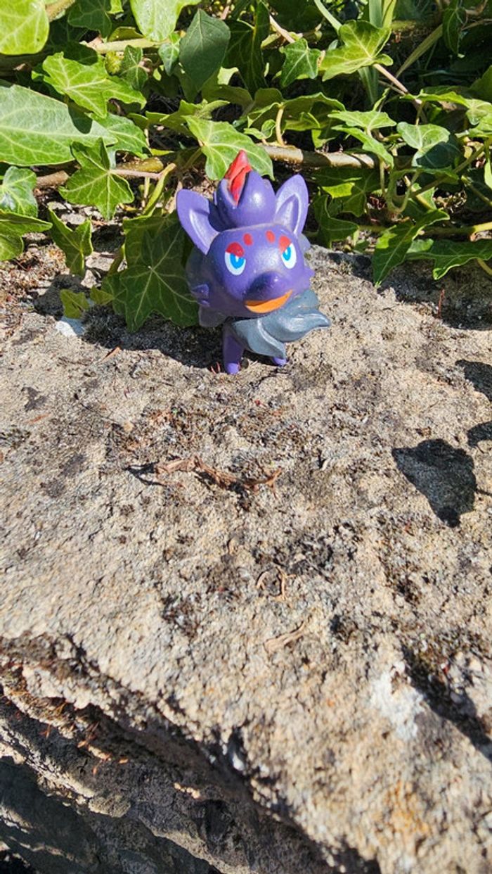Super figurine Pokemon zorua