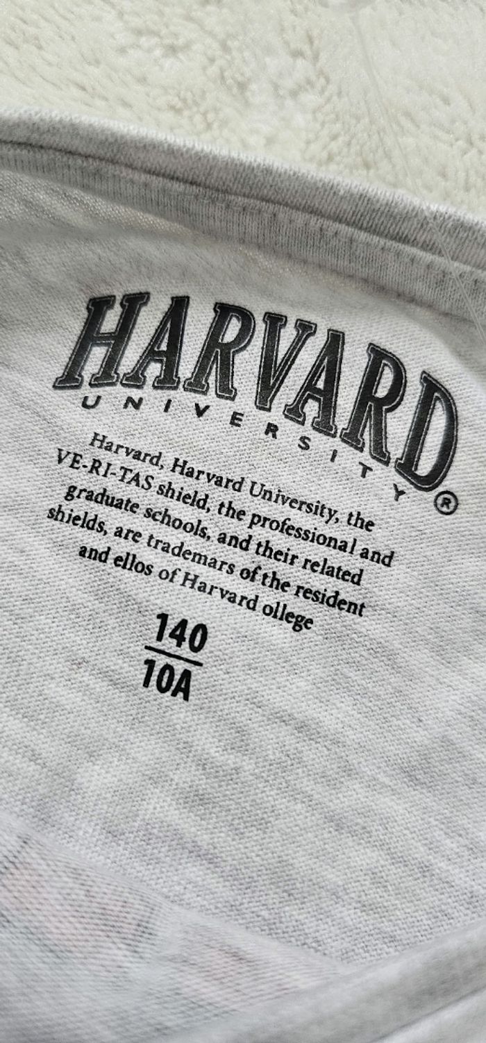 Pyjama enfant Harvard 10 ans – Comme neuf - photo numéro 5