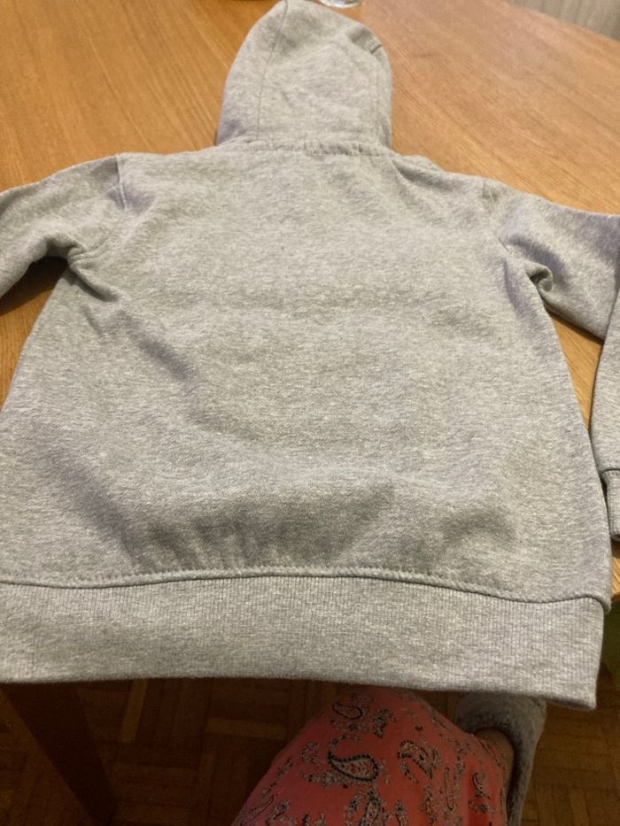 Sweat capuche chaud  8 ans - photo numéro 3