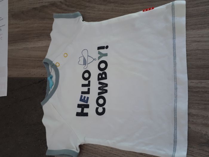 Lot 4 tee shirt manches courtes 3-6- mois - photo numéro 3