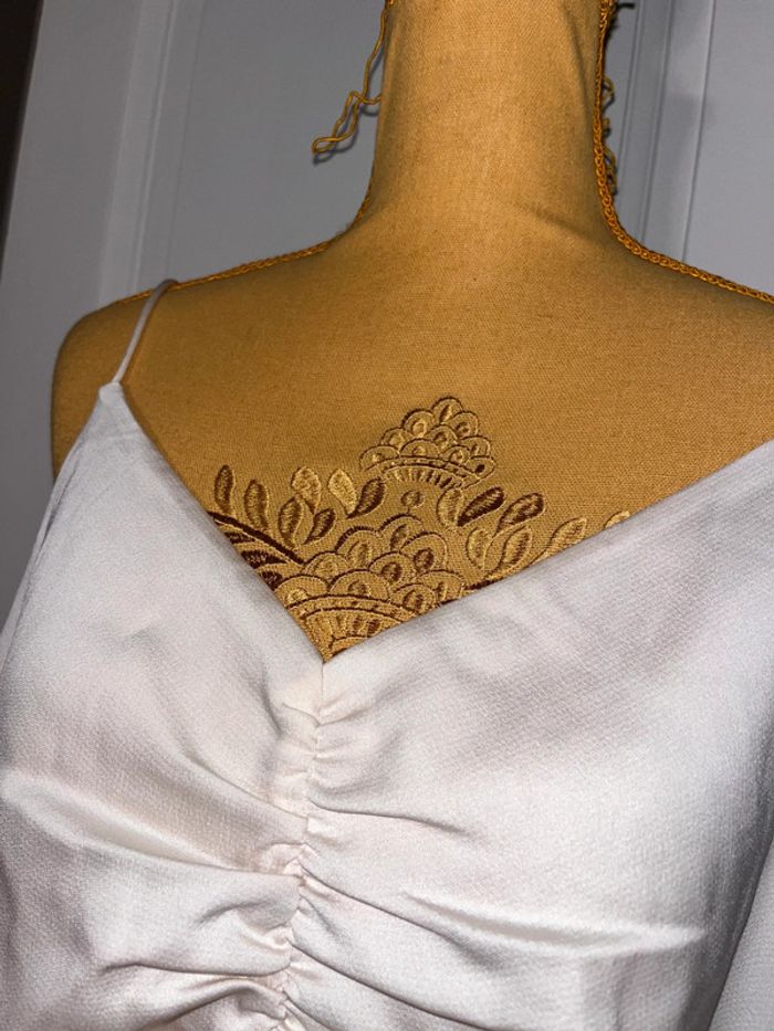 Debardeur ecru h&m satin taille L - photo numéro 3