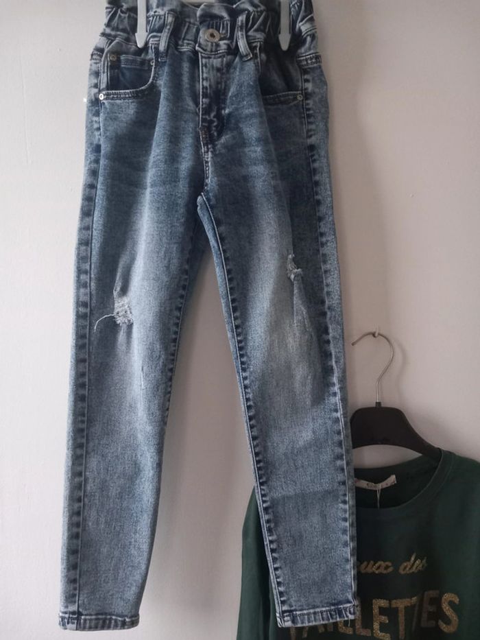 Lot Jean tee shirt 6 ans - photo numéro 5