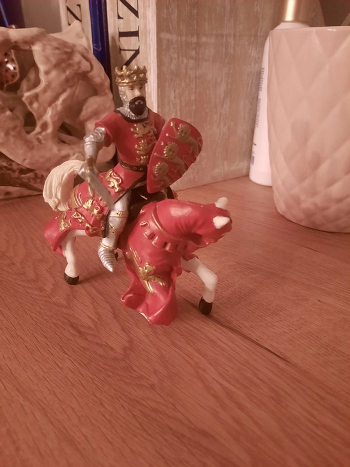 Papo roi - photo numéro 9