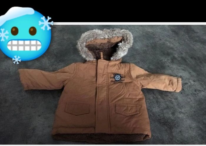 Manteau veste marron 6 mois très bon etat