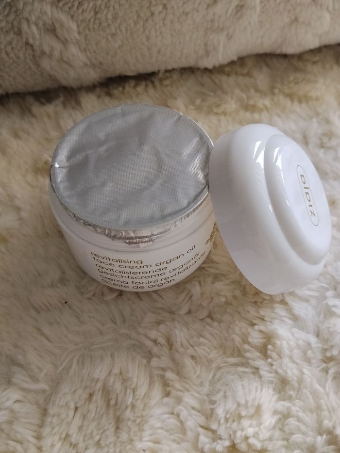 Crème visage - photo numéro 5