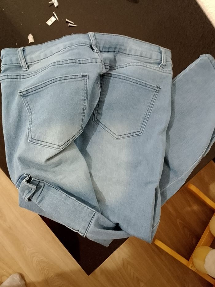 Jeans neuf jamais porté xxl