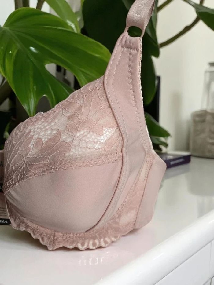 Soutien gorge 85C - photo numéro 3