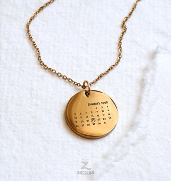 Collier calendrier personnalisé – date spéciale