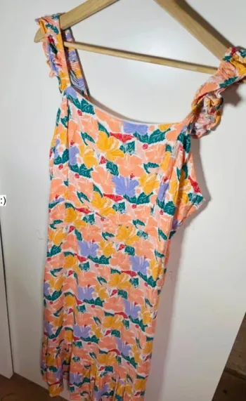 Robe femme fleurie taille 48 / Primark
